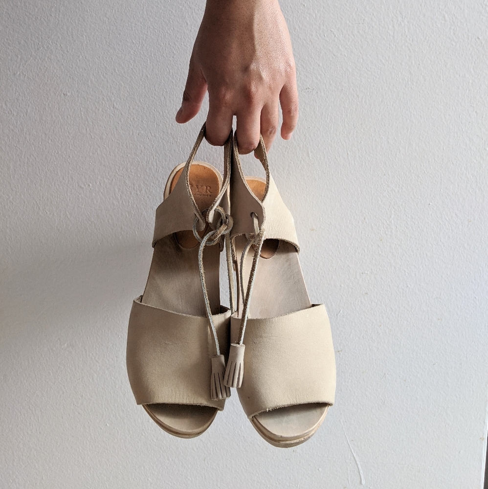 Bryr Hannah Neutral Sandal Clog